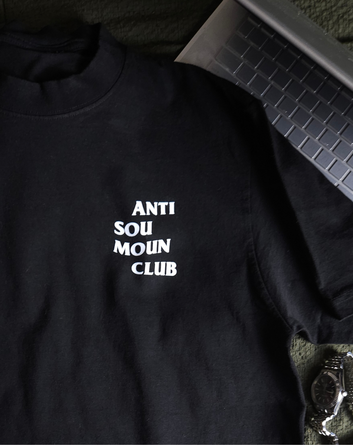 Black ANTI SOU MOUN CLUB heavyweight tee front flat lay